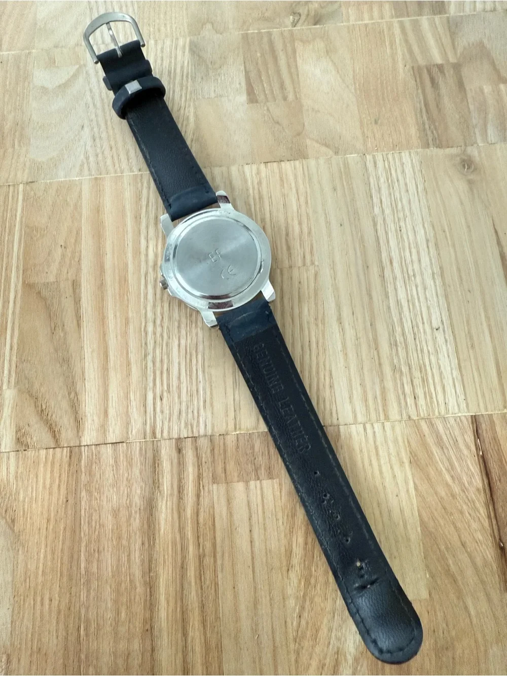 Pierre Rucci blue dial silver tone fashion watch NEW BATTERY